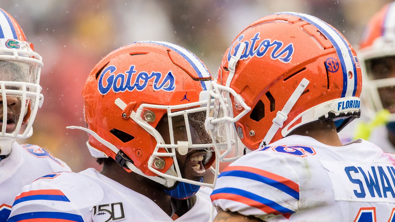 Florida moves up to No. 7 in AP Top 25 poll after rainy win over South Carolina